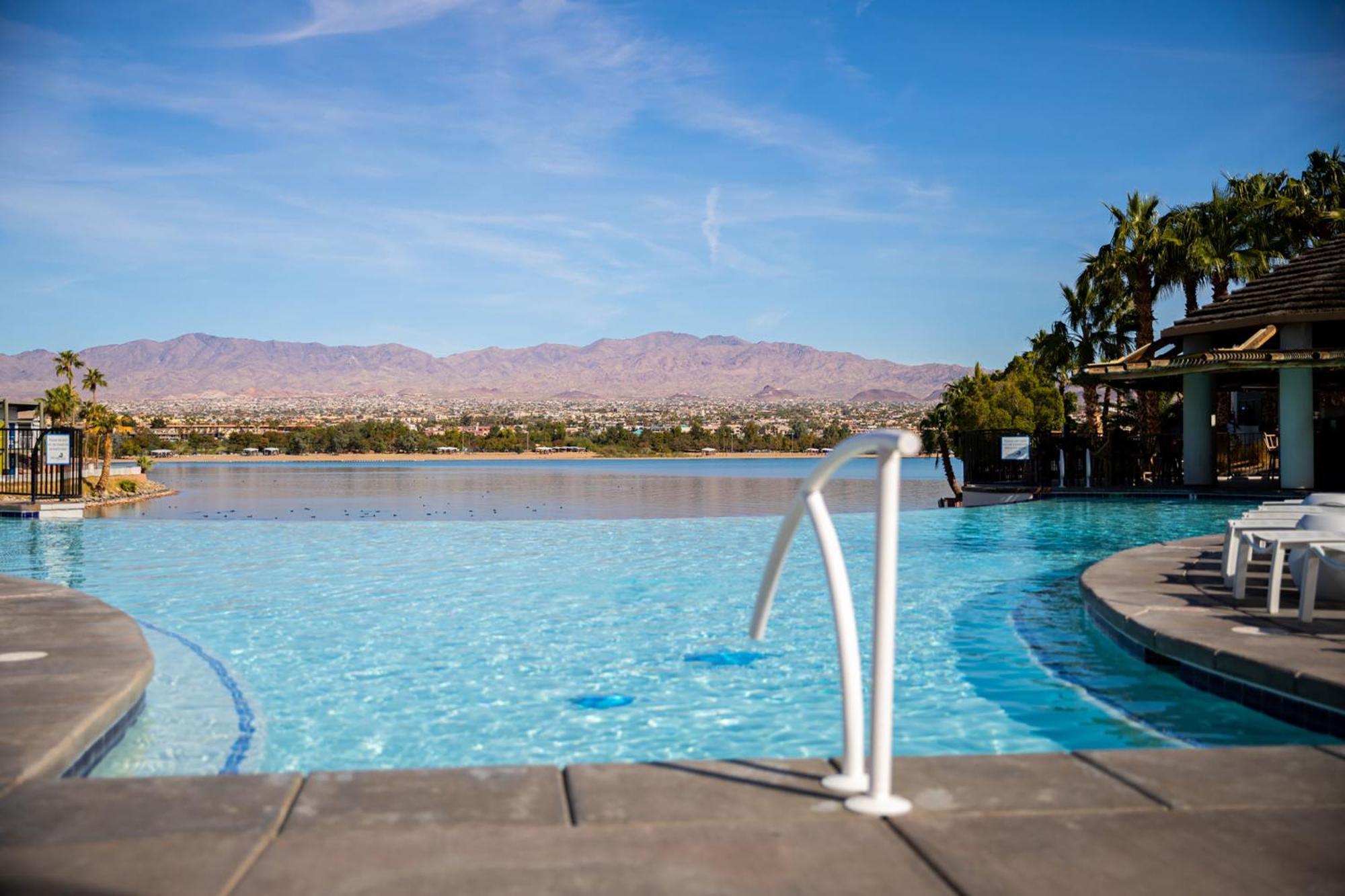 The Nautical Beachfront Resort Lake Havasu City Dış mekan fotoğraf